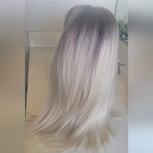Long Straight Ombre Wig in Ash Platinum Blonde